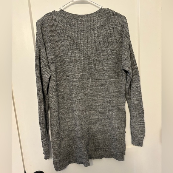 H&M Sweater - Picture 2 of 3